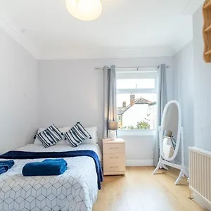 2 Bedroom Southend-on-Sea